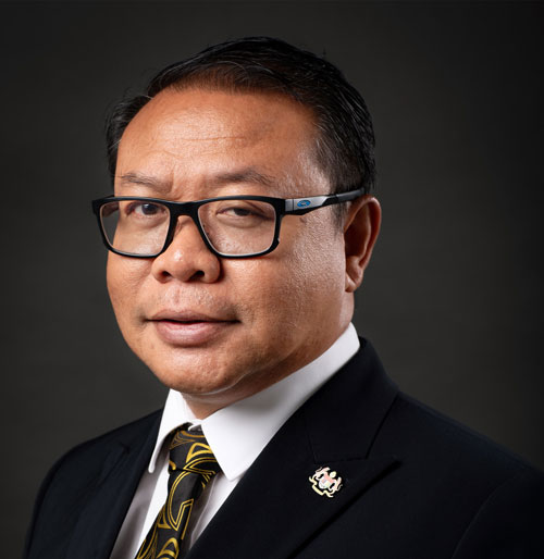 YBhg. Dato’ Pauzan Ahmar, aged 53, was appointed to the Board on 8 September 2023. He is currently the Director of the Staffing and Organization Division at the Public Service Department.